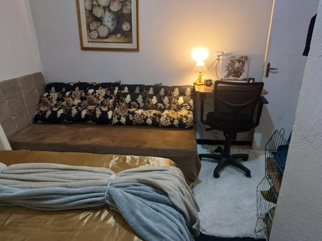 Casinha Linda, 3 Camas P 4 Prox Do Metro Apartment